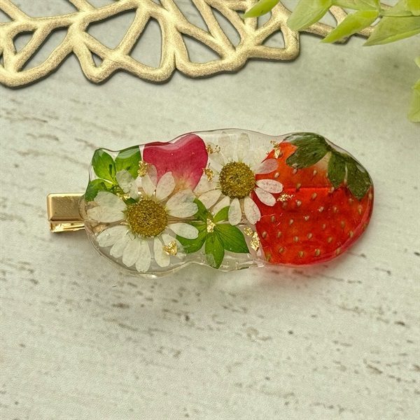 いちごのヘアクリップ【キット】