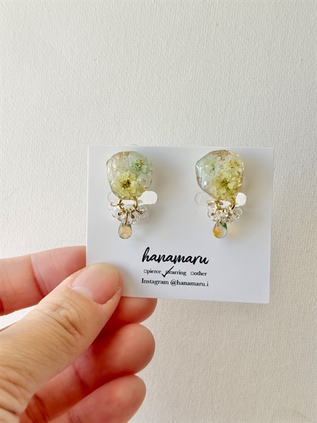 澄花 ―sumika― 本物のお花のイヤリング(グリーン)