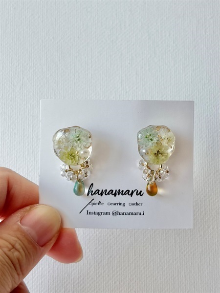 澄花 ―sumika― 本物のお花のピアス(グリーン)