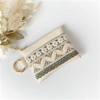 インド刺繍リボン【デイジー風小花のミニポーチ】