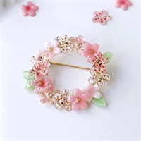 陽春桜＊さくらとスワロフスキーのブローチ