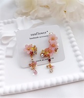 桜のアシンメトリーなイヤーカフ＆ピアス・イヤリング(サージカルステンレスピアス)