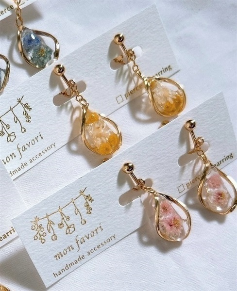 選べる flower pierce or earring(スタッドピアス（サージカルステンレス）)