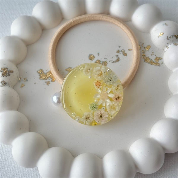 フラワームーン ヘアゴム｜ハニーミルク