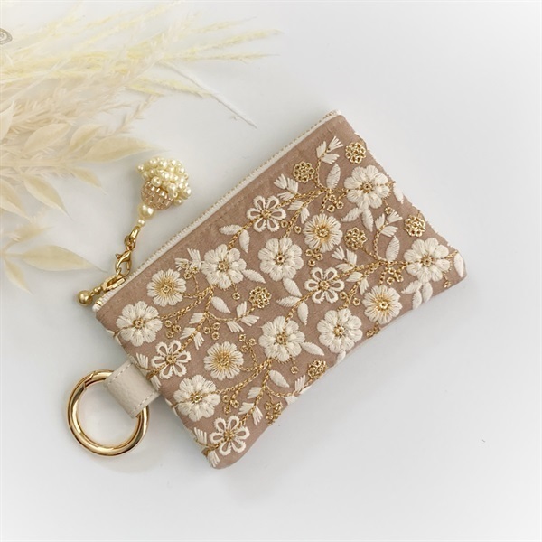 インド刺繍リボン【アリッサムのピンクベージュミニポーチ】