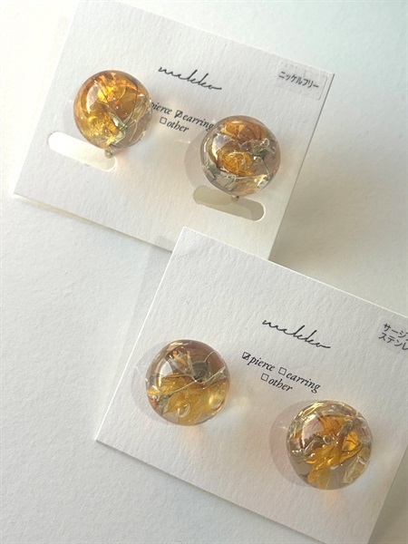 メラスフェルラのかけら(ピアス)