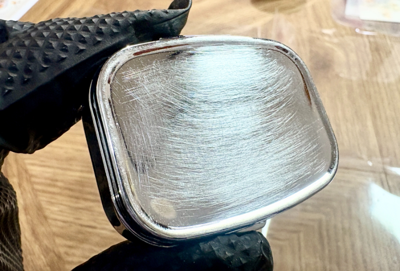 レジンで作るハンドメイドキット「幸せを運ぶピルケース」制作過程