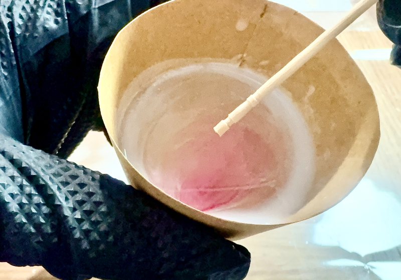 レジンで作るハンドメイドキット「幸せを運ぶピルケース」制作過程④