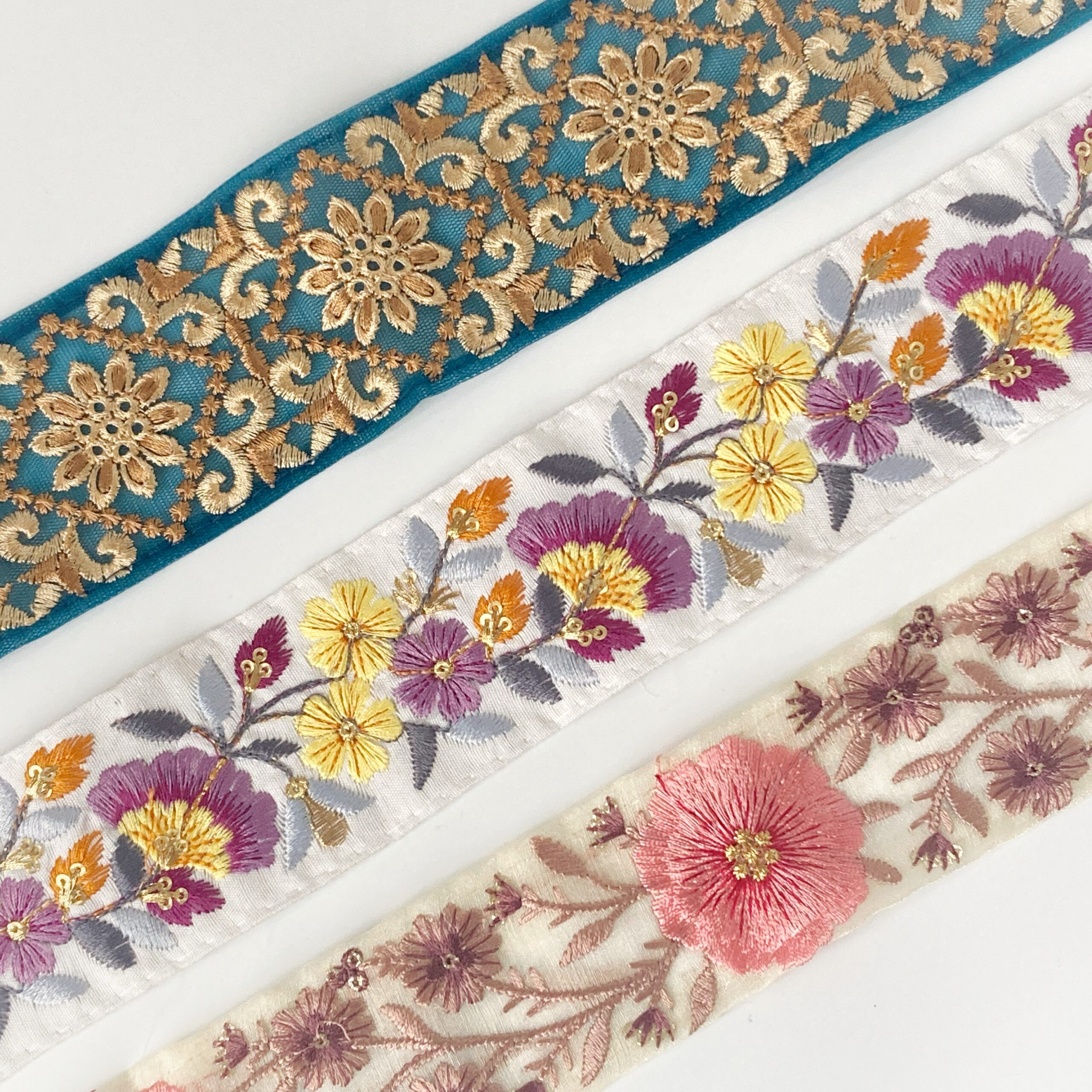 インド刺繍リボン